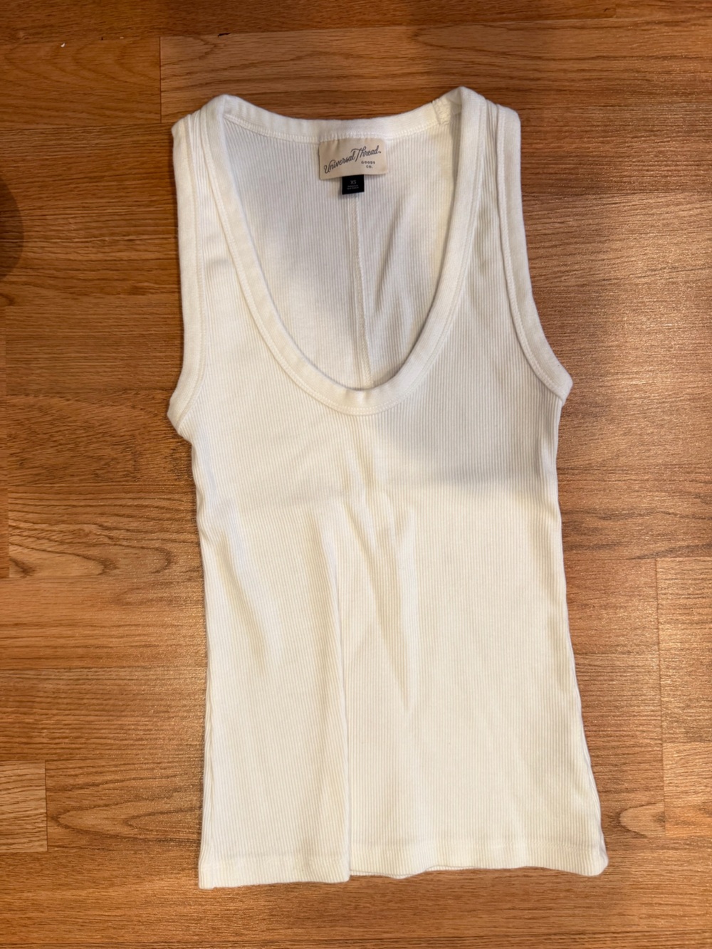 UNIVERSAL THREAD TANK